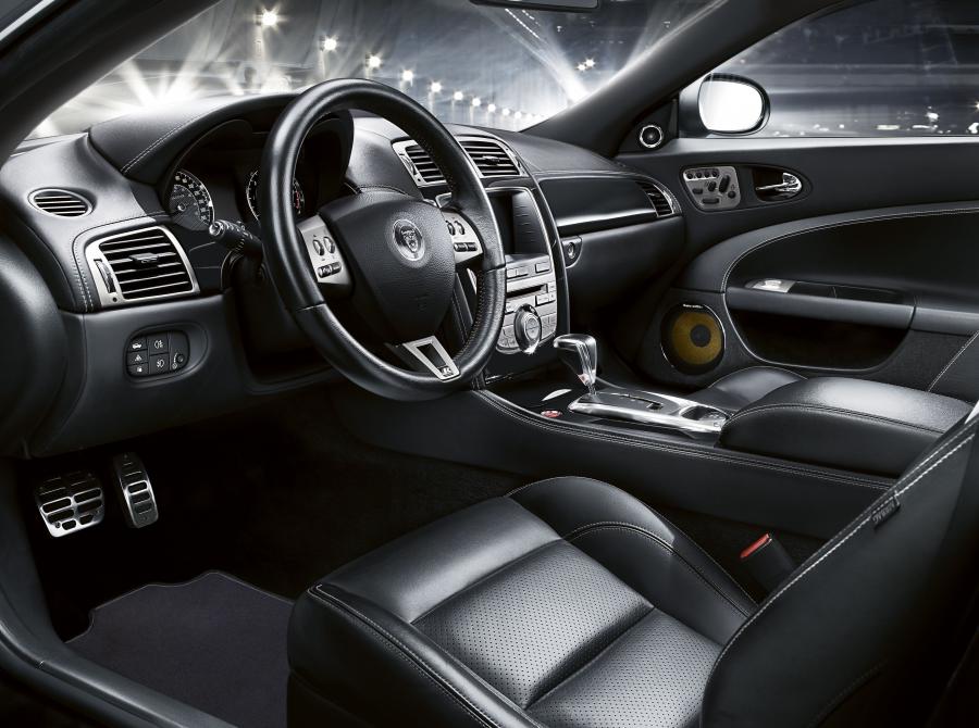  Jaguar XK 60 Years 2009 года  (фото 9 из 21)
